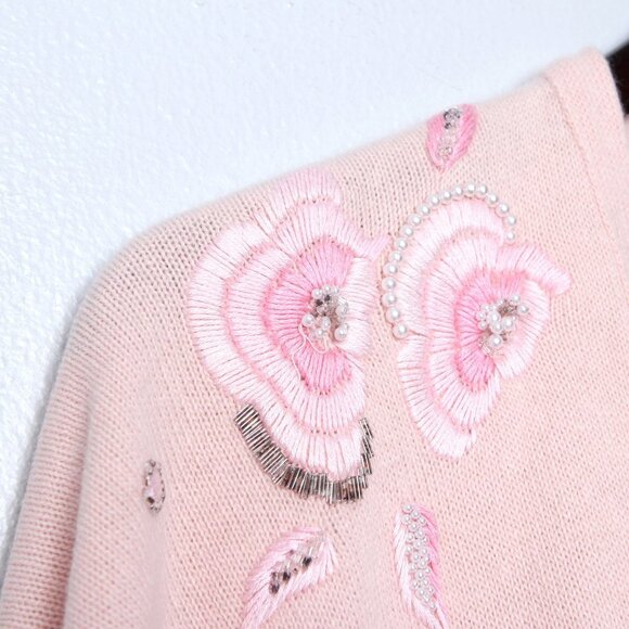 Vintage Knit Cape Shawl Wrap Pink Beaded Embroidered Warm Pretty Cottagecore - Picture 10 of 12